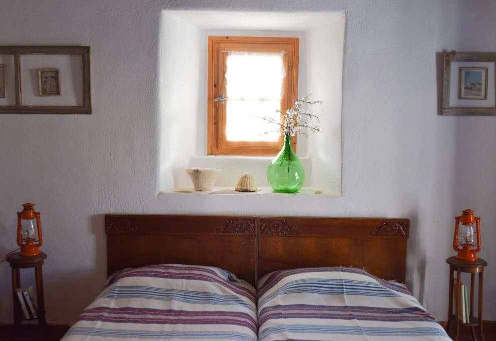 Το Πάνω Σπίτι Της Μαριάνθης Villa Márpissa Dış mekan fotoğraf