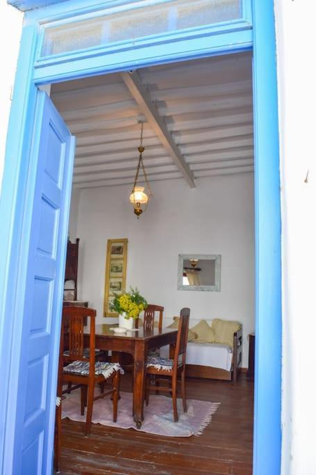 Το Πάνω Σπίτι Της Μαριάνθης Villa Márpissa Dış mekan fotoğraf