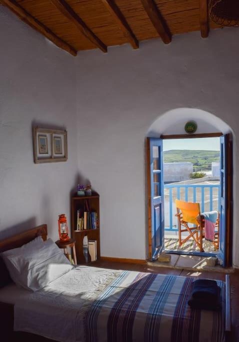 Το Πάνω Σπίτι Της Μαριάνθης Villa Márpissa Dış mekan fotoğraf